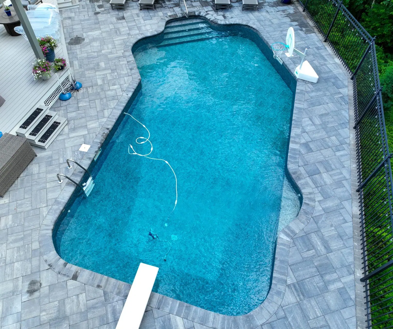 Pool Patios project in the Contrast Landscape project gallery