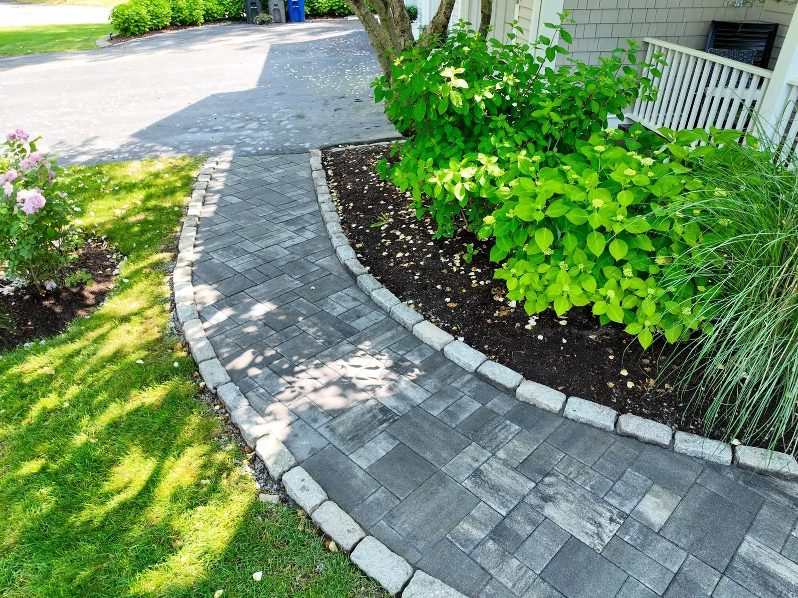 Walkways project in the Contrast Landscape project gallery